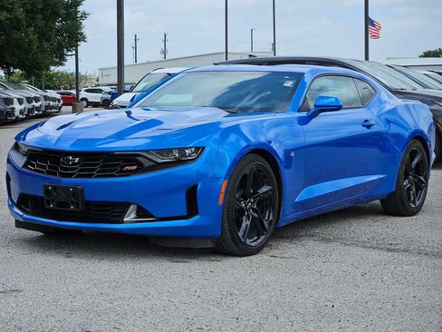Used 2024 Chevrolet Camaro LT w/ RS Package RWD image 10