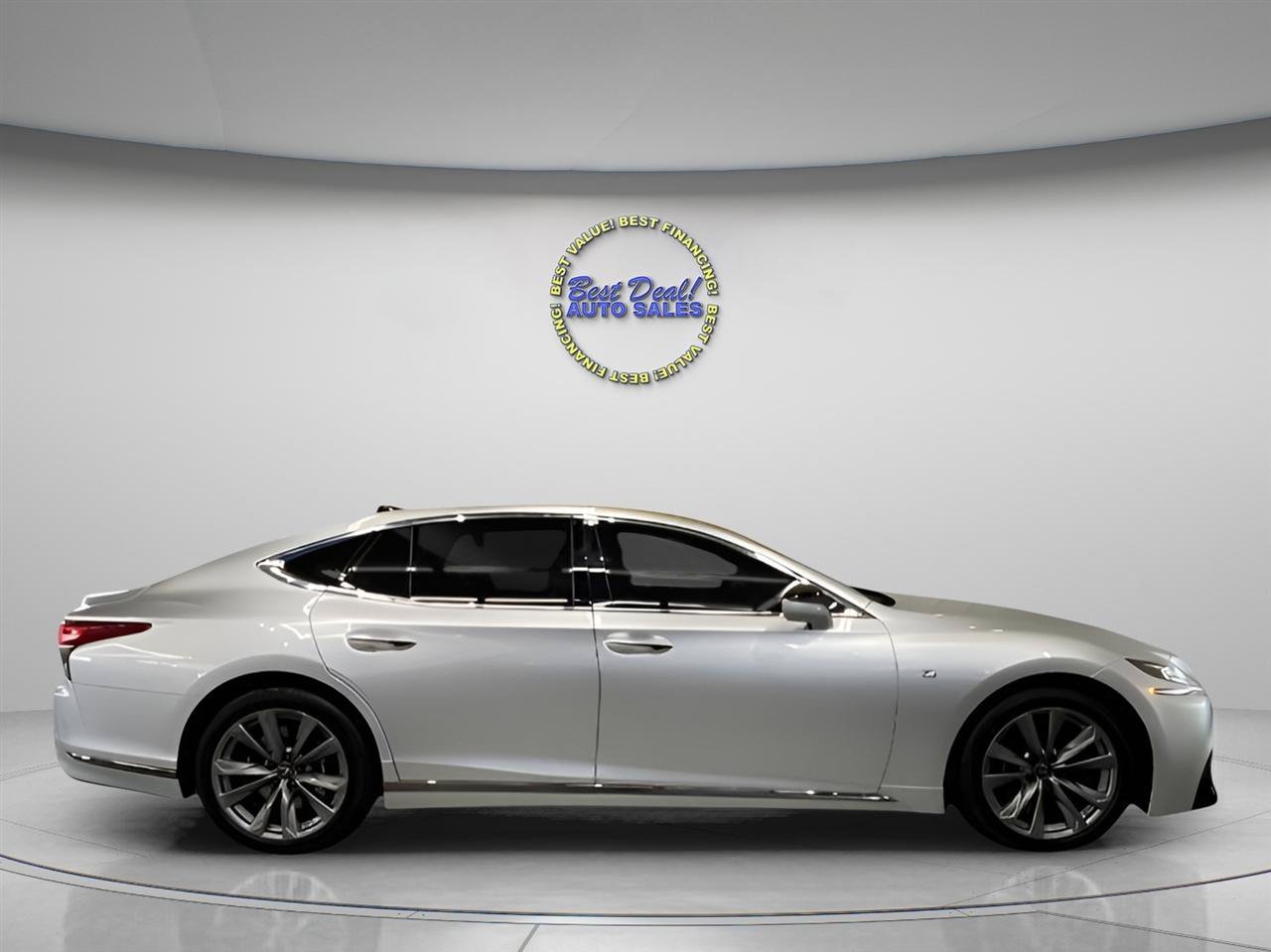 Used 2019 Lexus LS 500 F Sport w/ Accessory Package (Z1) AWD/4WD image 6