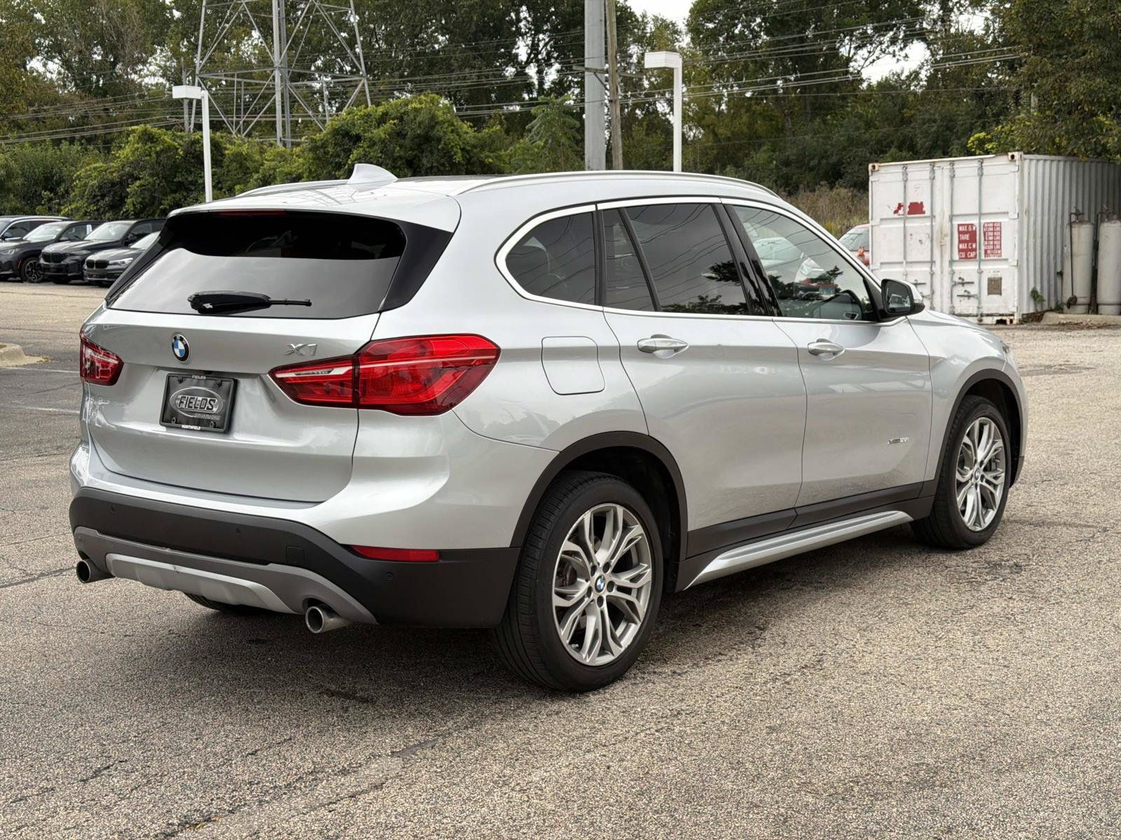 Used 2017 BMW X1 xDrive28i AWD/4WD image 5