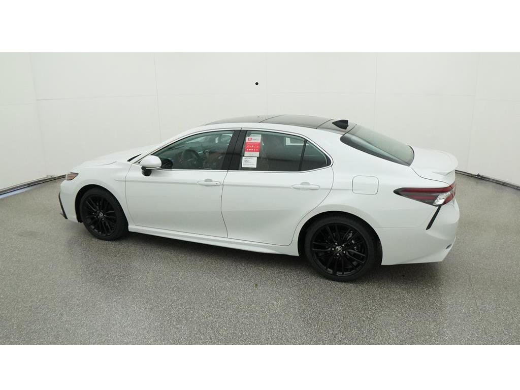 Used 2024 Toyota Camry XSE w/ Navigation Package FWD image 6