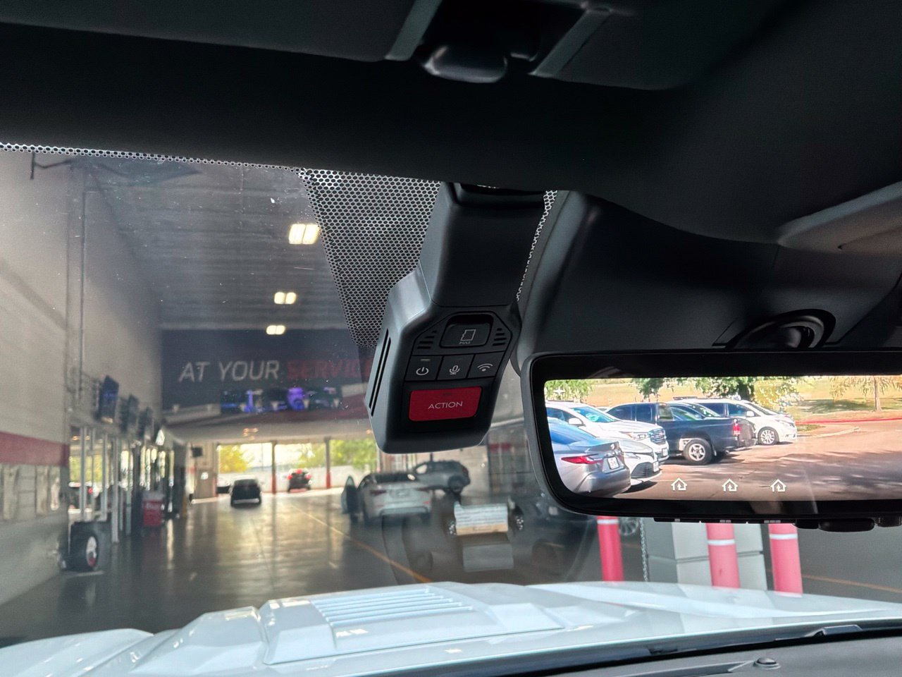 Used 2024 Toyota Tacoma TRD Sport w/ TRD Sport Premium Package AWD/4WD image 25