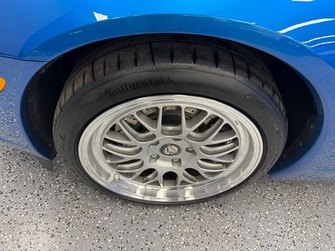 Used 2011 Chevrolet Corvette Coupe w/ 1LT RWD image 23