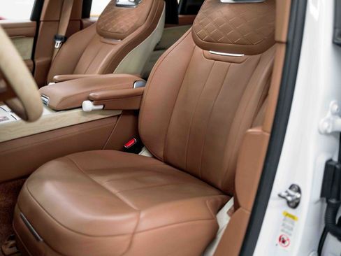 Used 2024 Land Rover Range Rover SV image 74