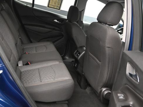 Used 2019 Chevrolet Equinox LT w/ Sun & Navigation Package AWD/4WD image 12