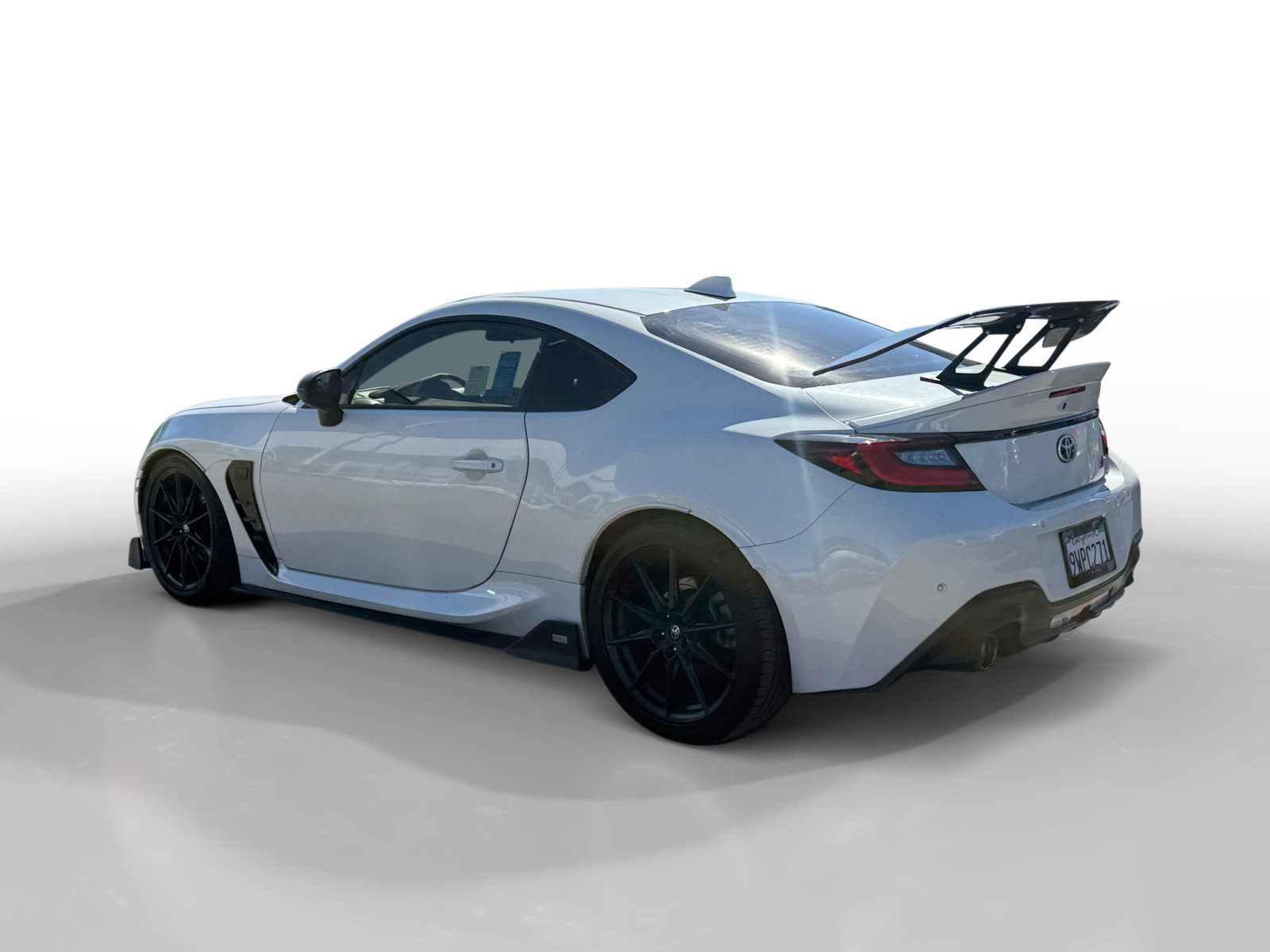Used 2022 Toyota GR86 Premium RWD image 3