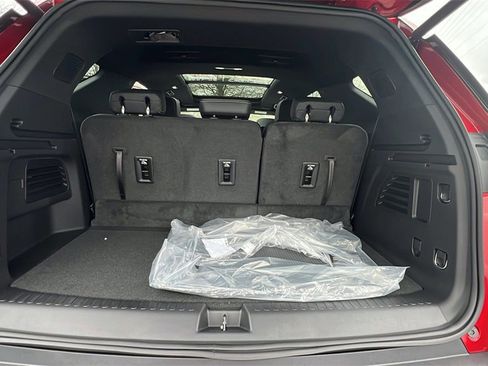 New 2026 Chevrolet Traverse LT w/ Sun and Wheel Package image 10