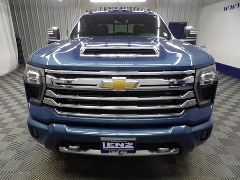 Used 2024 Chevrolet Silverado 2500 High Country image 47