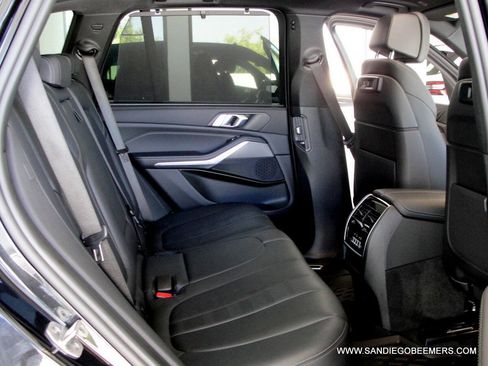 Used 2022 BMW X5 sDrive40i w/ M Sport Package RWD image 53