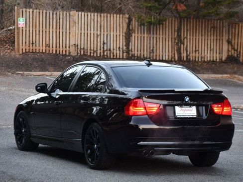 Used 2011 BMW 328i xDrive Sedan w/ Premium Pkg image 4