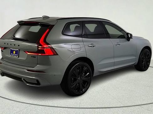 Used 2026 Volvo XC60 T8 Ultra w/ Climate Package AWD/4WD image 7