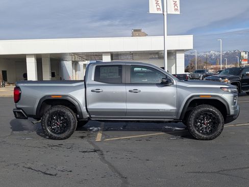 New 2026 GMC Canyon Elevation w/ Convenience Package image 2