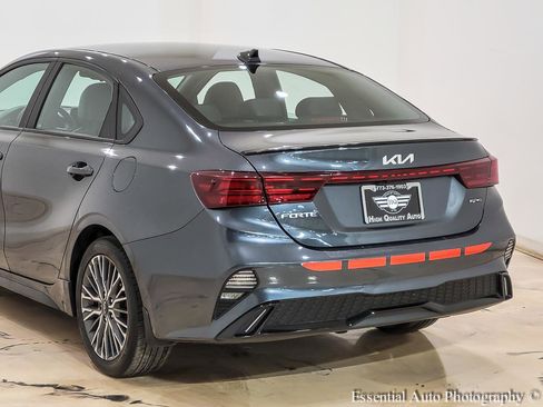 Used 2023 Kia Forte GT-Line w/ GT-Line Technology Package FWD image 9
