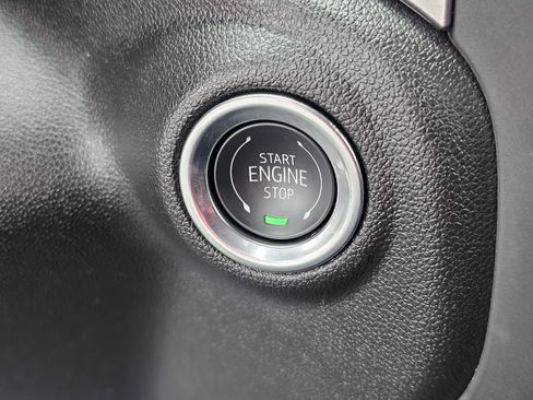 Used 2026 Chevrolet Silverado 1500 Custom RWD image 24