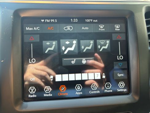 Used 2022 Jeep Cherokee Latitude Lux AWD/4WD image 23