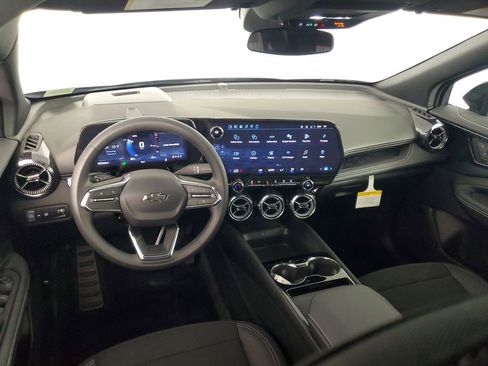 New 2026 Chevrolet Blazer EV LT image 15