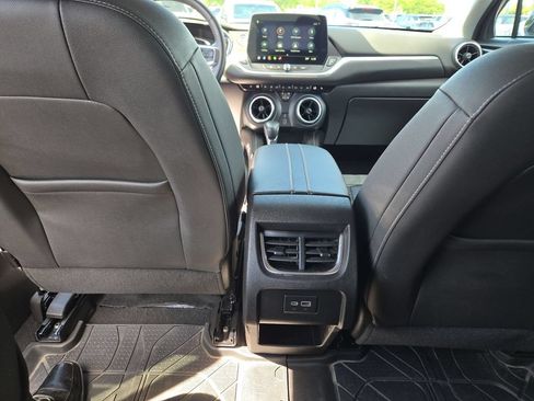 Used 2024 Chevrolet Blazer LT w/ Midnight/Sport Edition AWD/4WD image 18