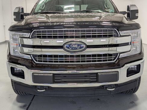 Used 2019 Ford F150 Lariat w/ Equipment Group 502A Luxury AWD/4WD image 2