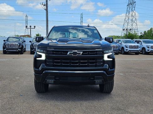 Used 2026 Chevrolet Silverado 1500 LT Trail Boss w/ LT Trail Boss Premium Package AWD/4WD image 9