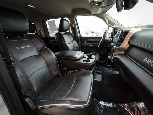 Used 2023 RAM 2500 Laramie image 24