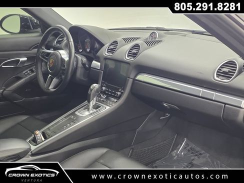 Used 2021 Porsche 718 Cayman S w/ Premium Package RWD image 15