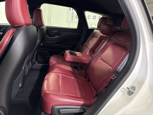 Used 2023 Lincoln Corsair Reserve w/ Jet Appearance Package FWD image 10