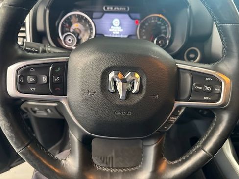 Used 2019 RAM 1500 Big Horn AWD/4WD image 19