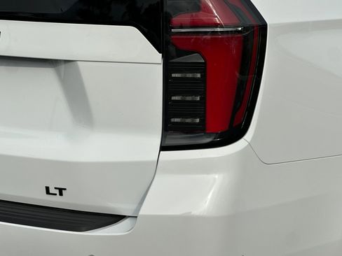 New 2026 Chevrolet Suburban LT w/ LPO, Dark Essentials Package image 28