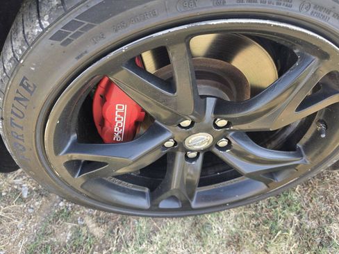 Used 2011 Nissan 370Z Touring w/ Sport Pkg RWD image 5