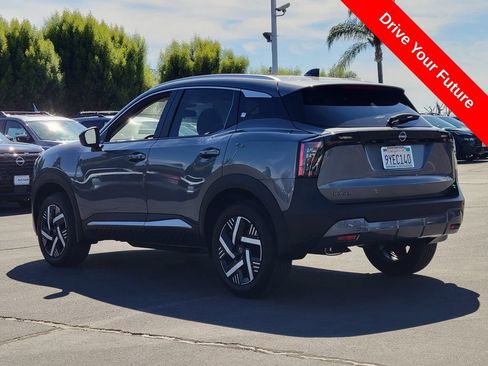 Used 2026 Nissan Kicks SV w/ SV Premium Package FWD image 3