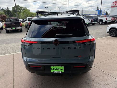 Used 2026 Nissan Pathfinder Rock Creek AWD/4WD image 5