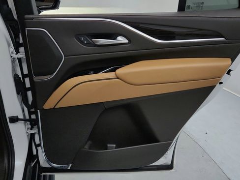 Certified 2023 Cadillac Escalade Sport w/ Touring Package AWD/4WD image 21