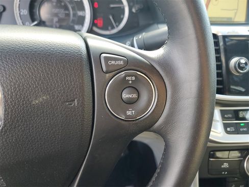 Used 2015 Honda Accord EX-L image 26