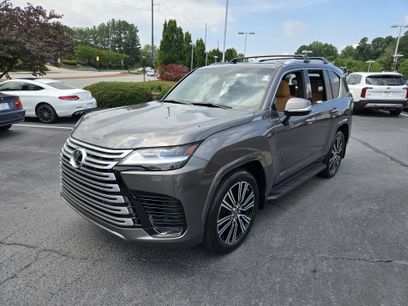 Used 2023 Lexus LX 600 4WD w/ Accessory Package (Z1)
