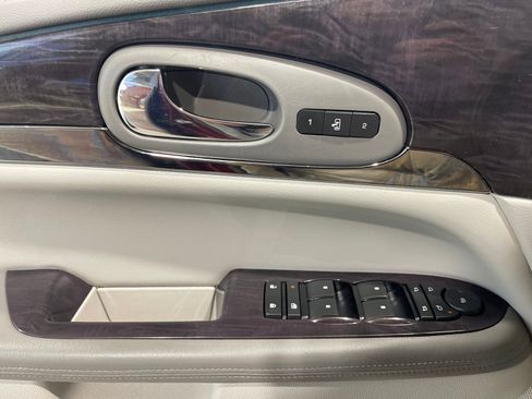 Used 2017 Buick Enclave Premium w/ Trailering Package AWD/4WD image 29