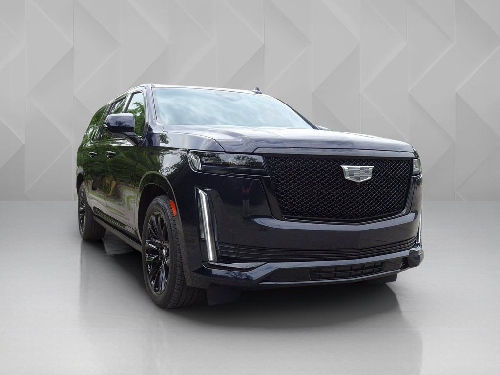 Certified 2023 Cadillac Escalade ESV Sport Platinum w/ LPO, ONYX Package AWD/4WD image 6