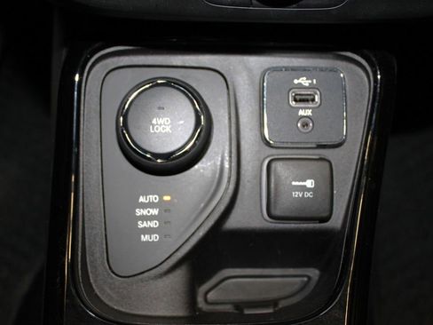 Used 2020 Jeep Compass Latitude image 20