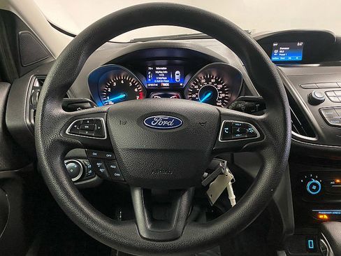 Used 2019 Ford Escape S image 17