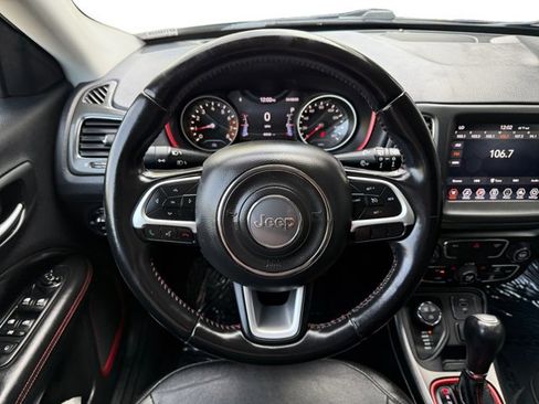 Used 2020 Jeep Compass Trailhawk AWD/4WD image 14