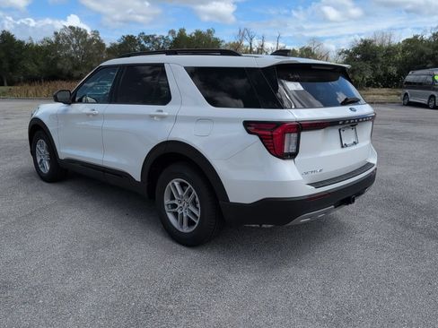 New 2026 Ford Explorer Active w/ Active Comfort Package RWD image 5