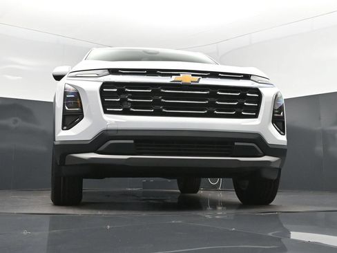 New 2026 Chevrolet Equinox LT w/ Convenience Package II FWD image 46
