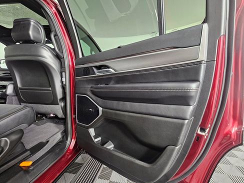 New 2026 Jeep Grand Wagoneer Limited image 37