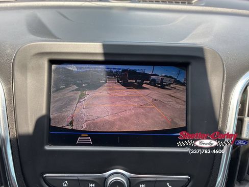 Used 2020 Chevrolet Equinox LT FWD image 17