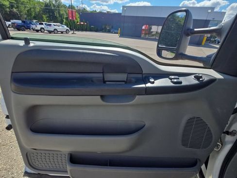 Used 2007 Ford F450 2WD Regular Cab Super Duty image 13