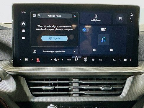 Used 2025 Ford Explorer ST-Line w/ ST-Line Street Pack image 14