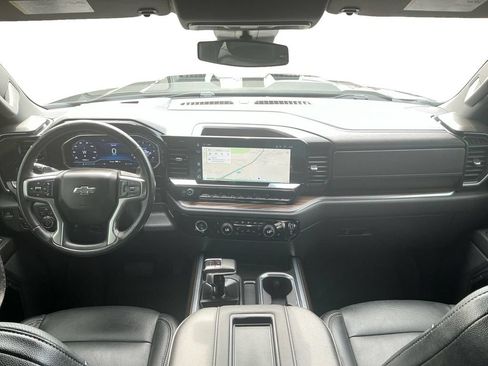 Used 2022 Chevrolet Silverado 1500 LT Trail Boss AWD/4WD image 17