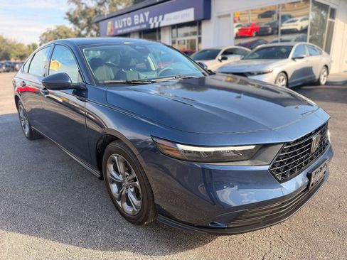 Used 2024 Honda Accord EX image 4