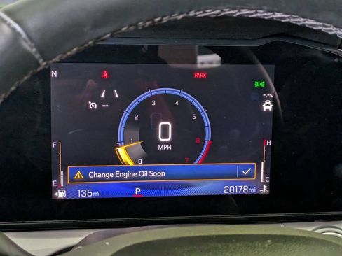 Used 2025 Chevrolet Trax LT w/ LT Convenience Package FWD image 18