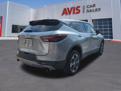 Used 2025 Chevrolet Blazer LT FWD image 6