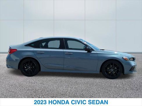 Used 2023 Honda Civic Sport image 6