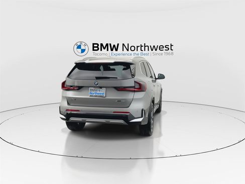 New 2026 BMW X1 xDrive28i w/ Technology Package AWD/4WD image 2